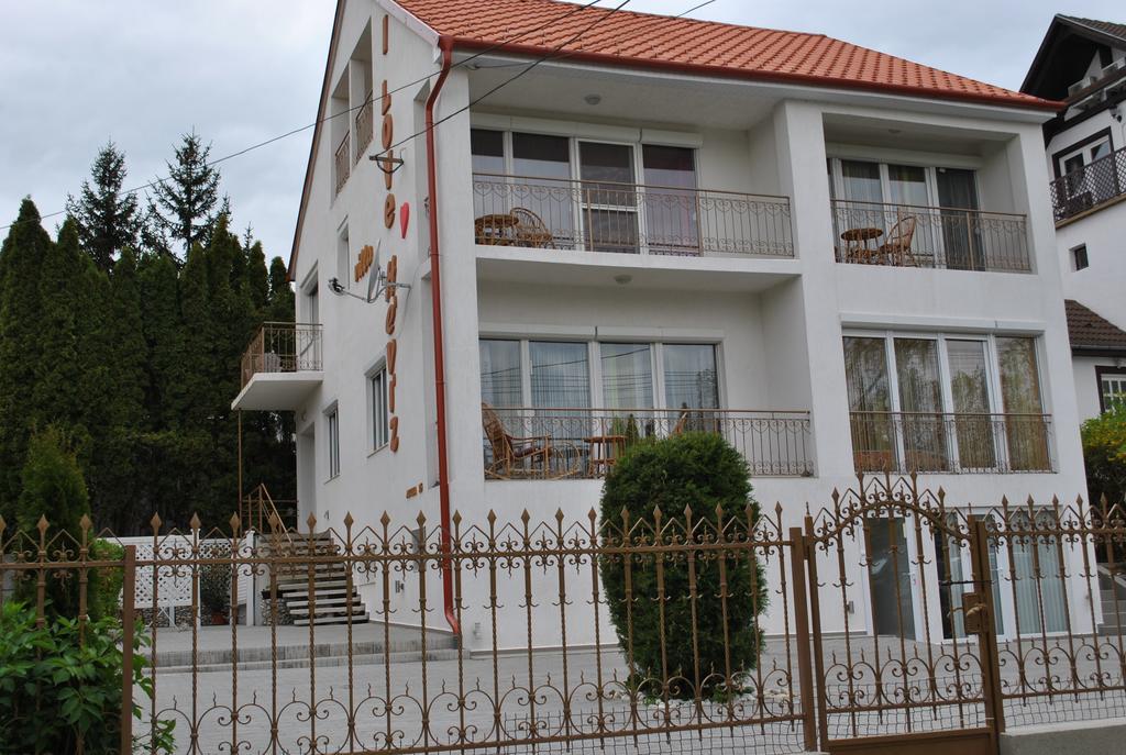 I Love Heviz Apartments Esterno foto
